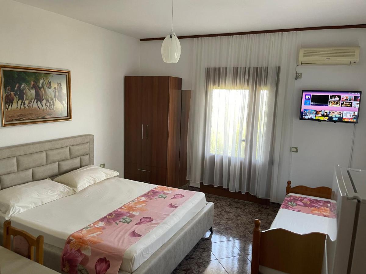 Pararse Apartments فلورا المظهر الخارجي الصورة